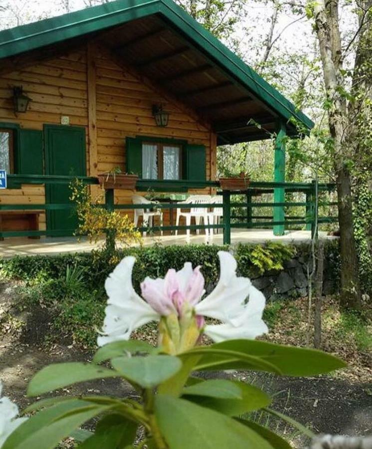 Chalet Etna Milo Exterior foto